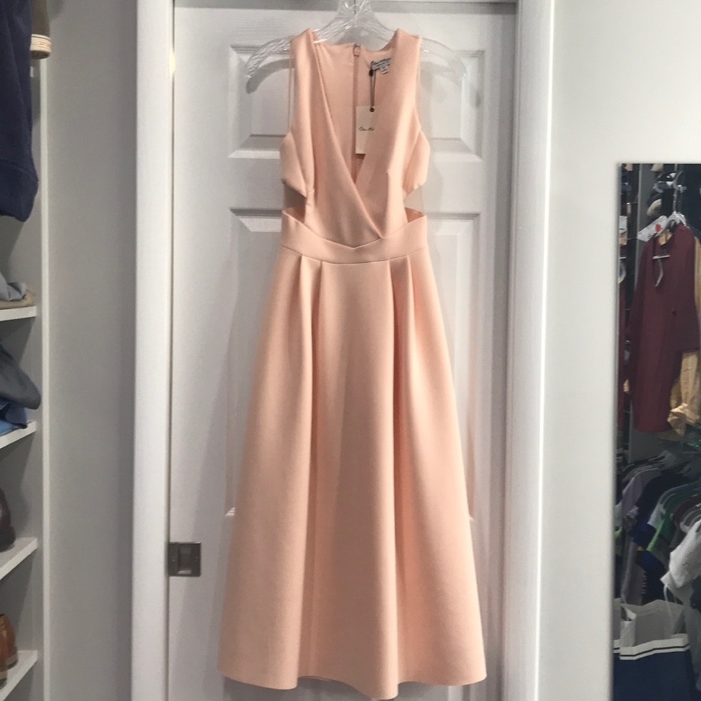 Gorgeous Peach Midi Dress